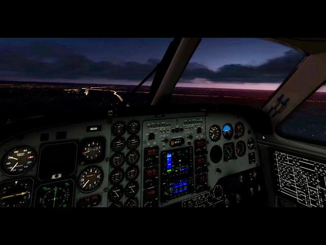 XPLANE 11 / Night ILS Landing Dresden EDDC with Default KingAir C90