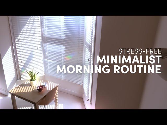 Minimalist Morning Routine For A Work Day | Digital Minimalism & De-Stress | Living + Working Alone