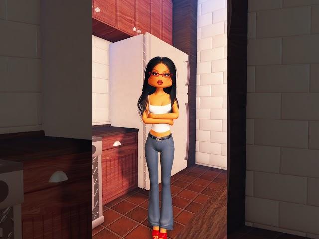 Lina likes to eat what….  ￼ #dti #roblox #shorts #fyp #dresstoimpress