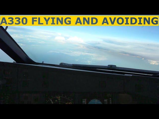 Airbus 330 Flying and Avoiding - Pilot Alexander ️
