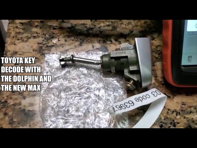 Xhorse VVDI Key tool Max with the dolphin MIKE'S LOCKS