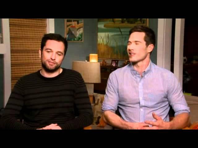 Interview Matthew Rhys and Luke McFarlane on ET Canada