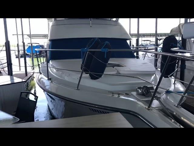 Boats of Dallas 1995 Carver 390 CPMY Video 1