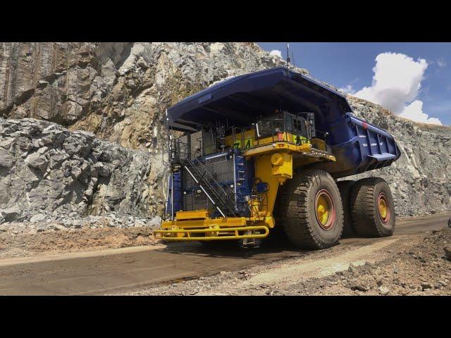 World's First Zero-Emission Haul Truck in Action