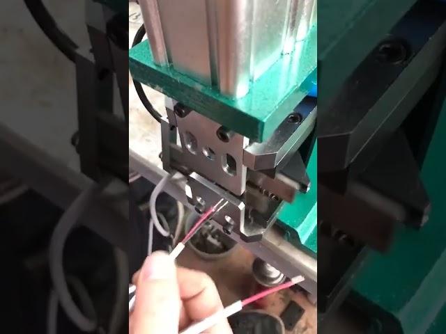 core wire stripping and twisting machine