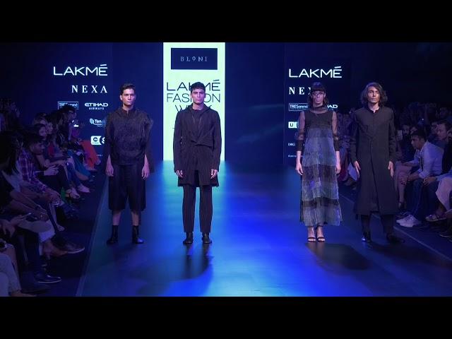 Priyanka Bose Showstopper For Designer Bloni At Lakme Fashion Week 2018