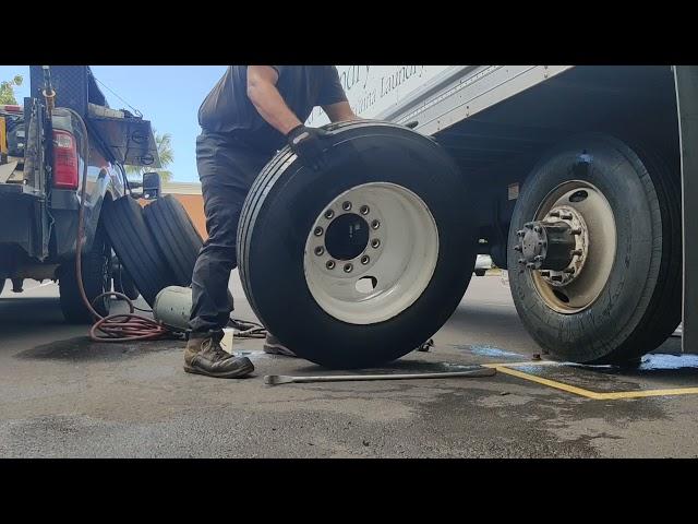 How to replace truck tires 11r22.5.