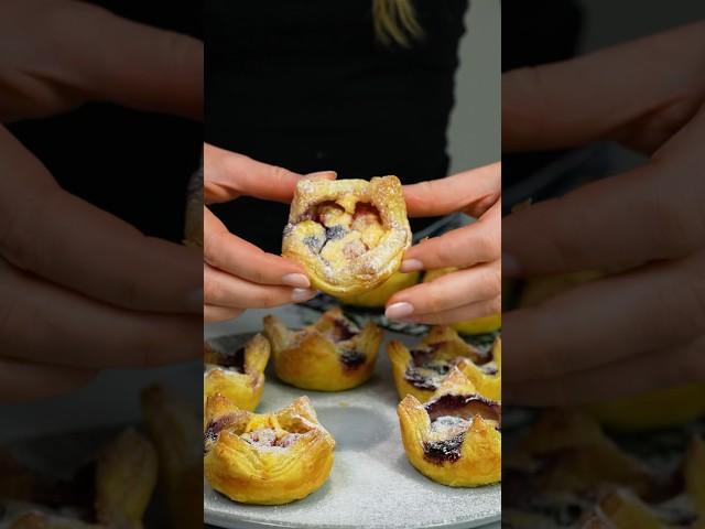 Cottage Cheese Berry Tartlets – light, creamy, and bursting with berries #cottagecheese