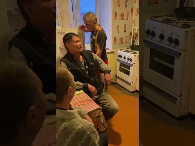 БЕЗУМНЫЙ ПАША ОТОМСТИЛ ЗА ИРИШКУ ЧИКИ ПИКИ ОЛЕГА МОНГОЛА И САНЮ БЫКА БАЛОНЧИКОМ С ПЕРЦОВКОЙ