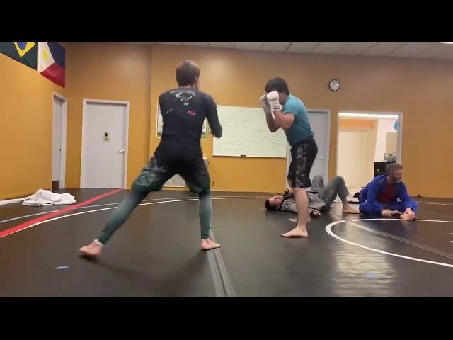 BJJ Purple Belt VS Boxer