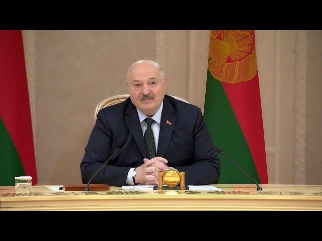 Лукашенко: Земля у вас такая необычная, романтичная! // Встреча с главой Республики Саха (Якутия)