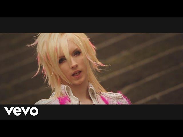 YOHIO - Heartbreak Hotel