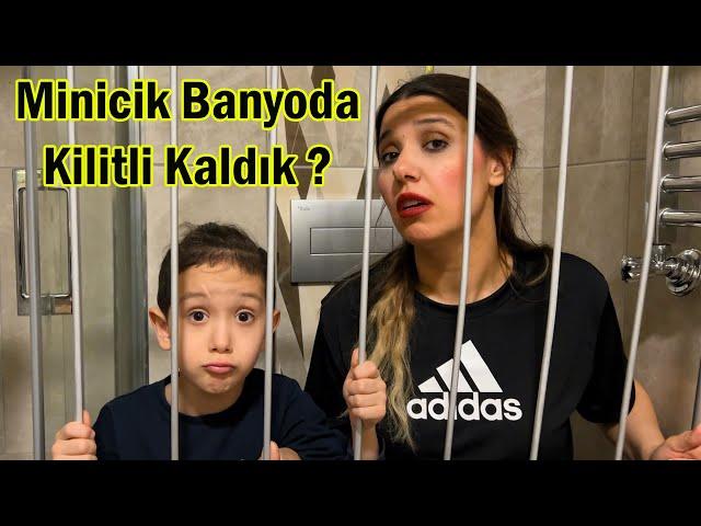 ALİ URAS İLE MİNİCİK BANYODA KİLİTLİ KALDIM CHALLENGE!