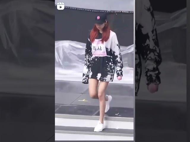 Did she just skip the stairs ?? Long legged Lisa