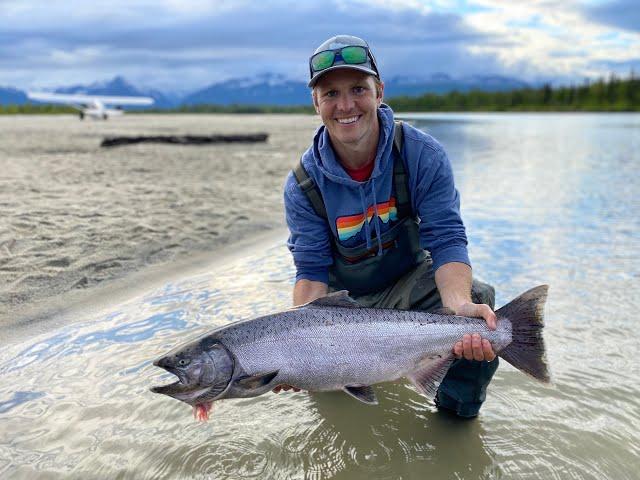 S21Ep16: Fly Out King Salmon Fishing in Alaska