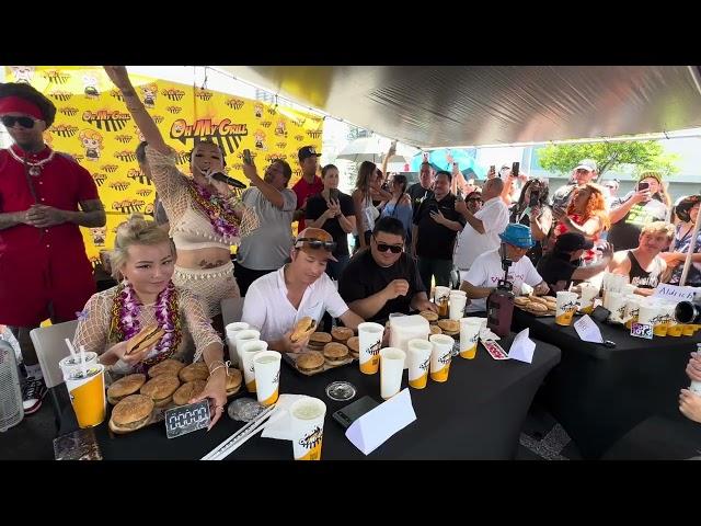 $1500 CASH PRIZE BURGER EATING CONTEST at Oh My Grill in Hawaii!! #RainaisCrazy