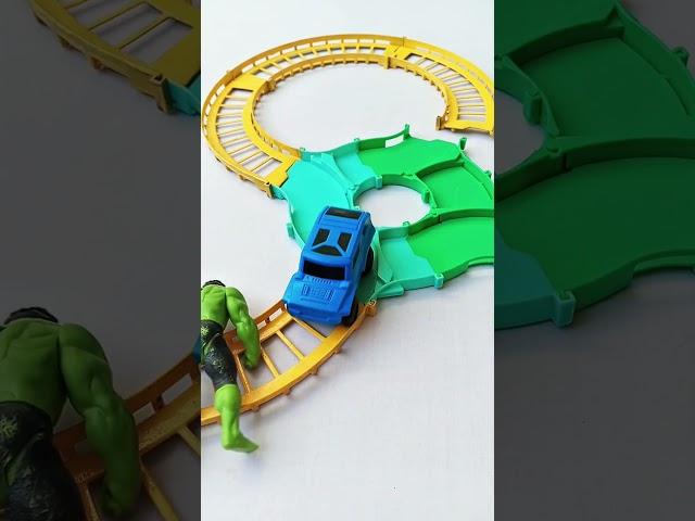 662 Hulk in the way of car train, Hulk getting hit, #shorts
