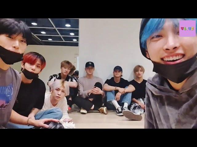 Ateez VLive | ATINY, what are you doing (Eng Sub)