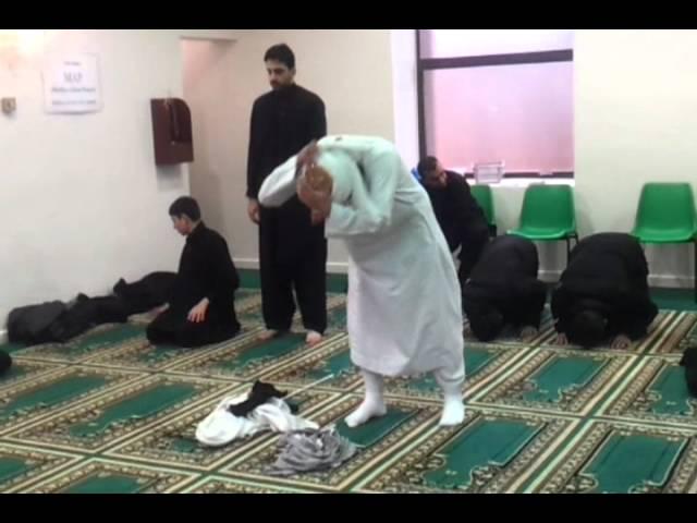 Sunni, Deoband, Wahabi Praying in a Shia mosque during Muharam Juloos: great sign of unity