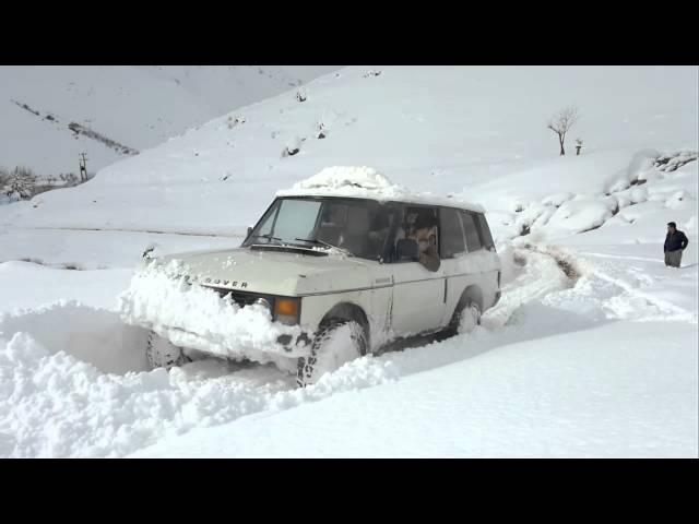 nissan patrol vs range rover.mp4