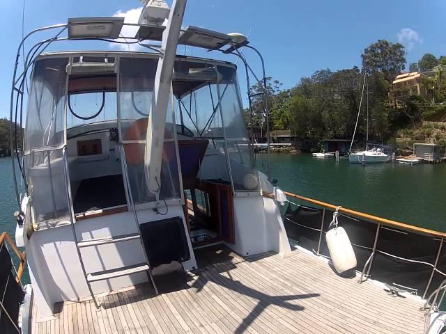 External Walkthrough - 1989 Mariner 35 Aft Cabin - www.theboatbrokerage.com.au