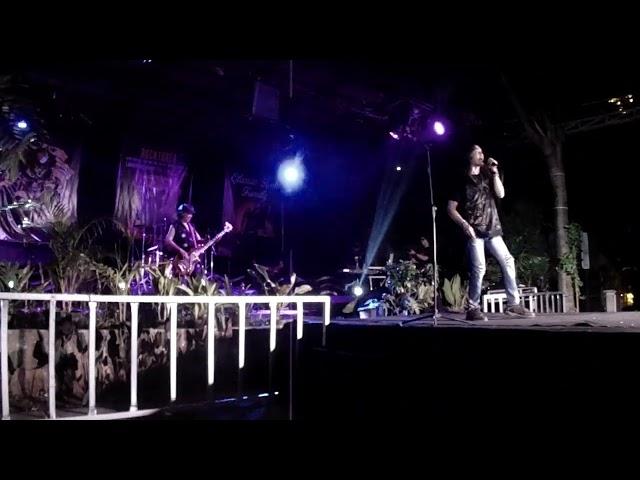 Shadow Live Buro Garden Surabaya