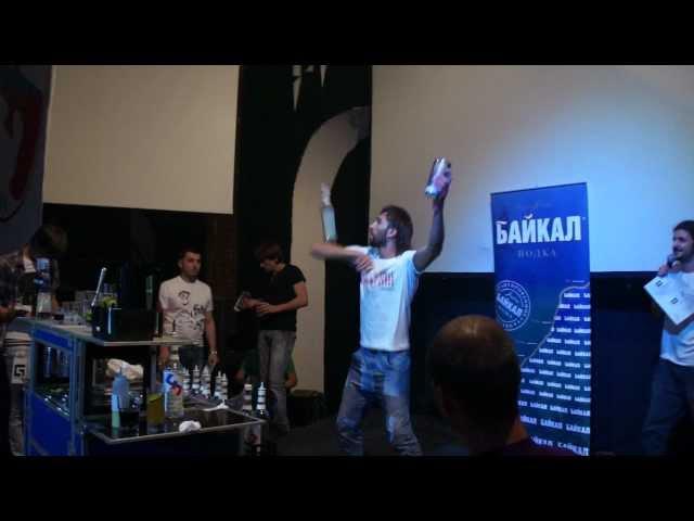 Евгений Рыбалкин- Moscow Flair Open`11-бАРМЕН-ШОУ;-)