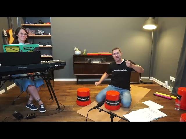 Eimer-Percussion für die Grundschule | „He’s A Pirate“ (Webinar | Reihe „Musik ohne Musikraum“)