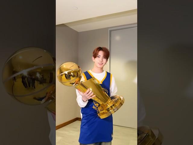 HEESEUNG, OUR CHAMPION #HEESEUNG #ENHYPEN #ENHYPENxNBA #Nbafinalstrophy #NBAFinals