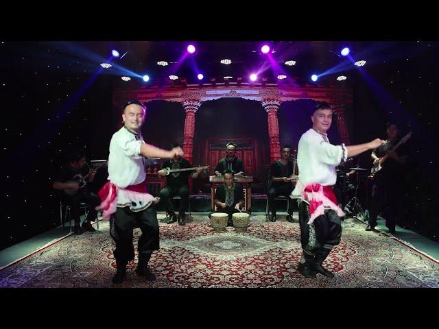 Uyghur dance - Atush Üch Pede