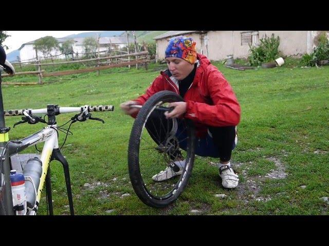 Велопутешествие из России в Индию. Часть 1. Мама Азия  / Bicycle travel from Russia to India.