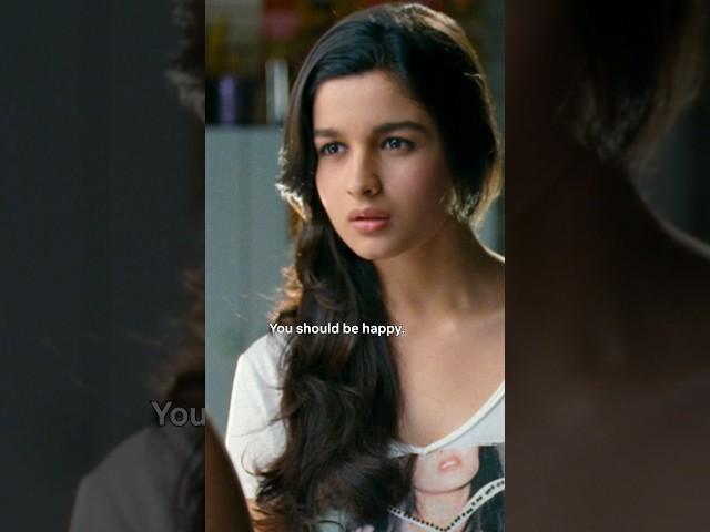 Alia Bhatt FIGHTS With Her Best Friend!  #StudentOfTheYear