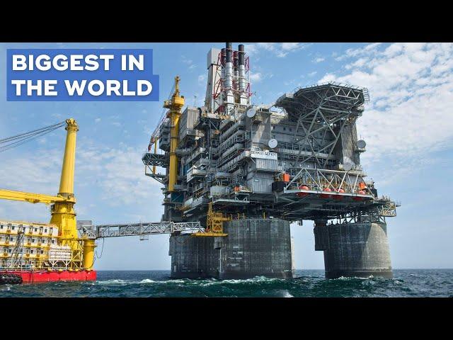 Berkut - The Largest Off Shore Platform Ever Built