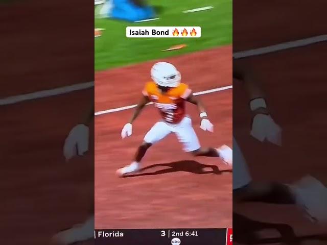 Texas WR Isaiah Bond cooks DB for the score!!