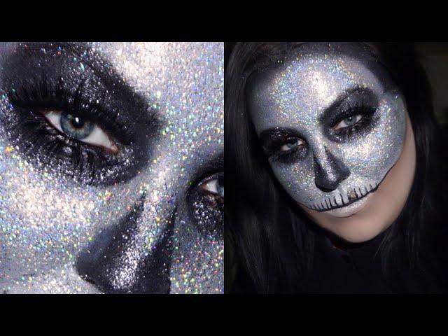 HOLOGRAPHIC GLITTER SKULL HALLOWEEN MAKEUP TUTORIAL