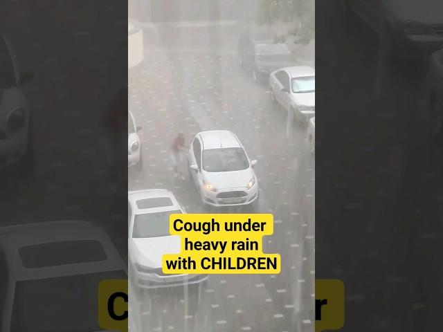 A Brave Mom Takes Her Kids Out of the Car   ️