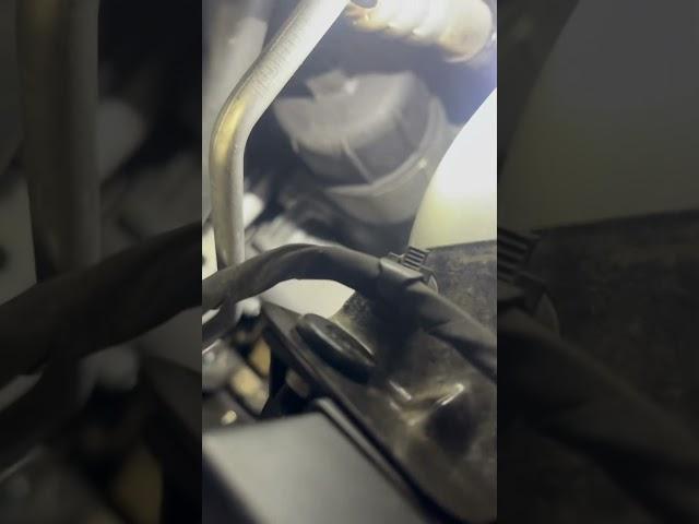 Jeep Cherokee Oil filter location #automobile #mechanic #mechaniclife