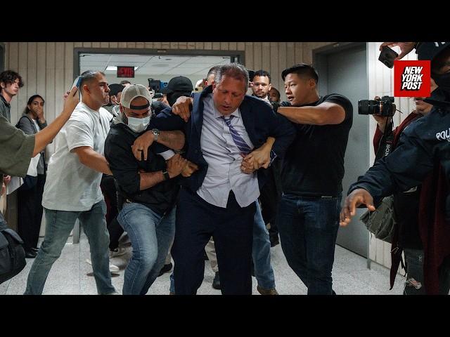 Chaotic scene erupts when NYC mayoral candidate Brad Lander gets arrested by ICE agents