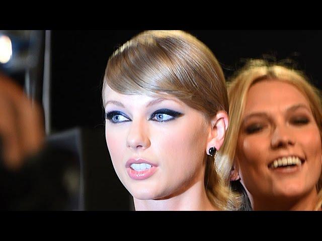 Taylor Swift Farts On Live TV At MTV VMAs - Or Did She?!