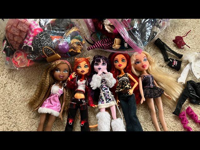 Restyling some thrifted Monster High dolls! | Lizzie is bored vlog