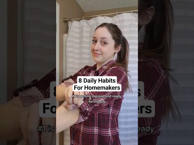 8 Daily Habits For Homemakers - The Homemaker Lifestyle #homemaker #homemaking #housework