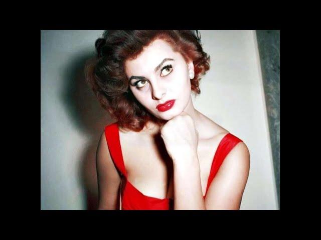 13 Sexy Photos of Sophia Loren | Bio And Photos