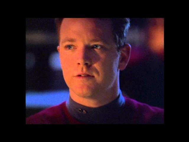 Star Trek Voyager - Sucked into The Void and attacked "The Void"