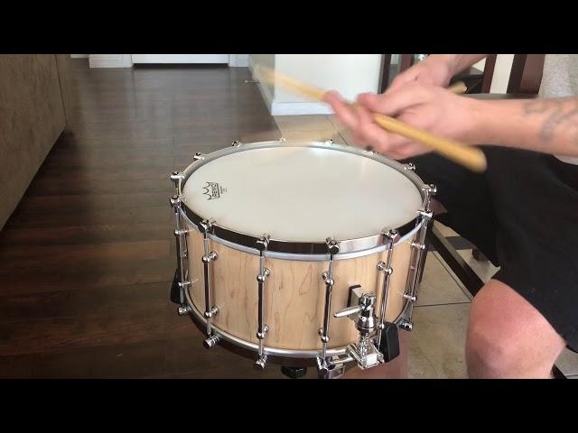 Sun Coast Custom / Hollowed Log True-Solid Maple Snare Drum with 14 Lugs