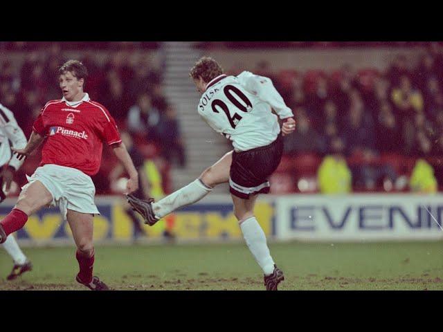 Poker Ole Gunnar Solskjaer. Replacement record PL 1998/99. Nottingham Forest - Manchester United 1-8