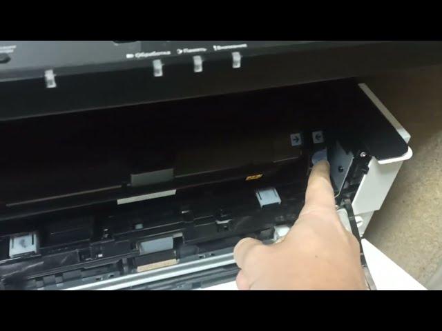 kyocera m2040 / replacement toner and opc / как достать барабан и тонер