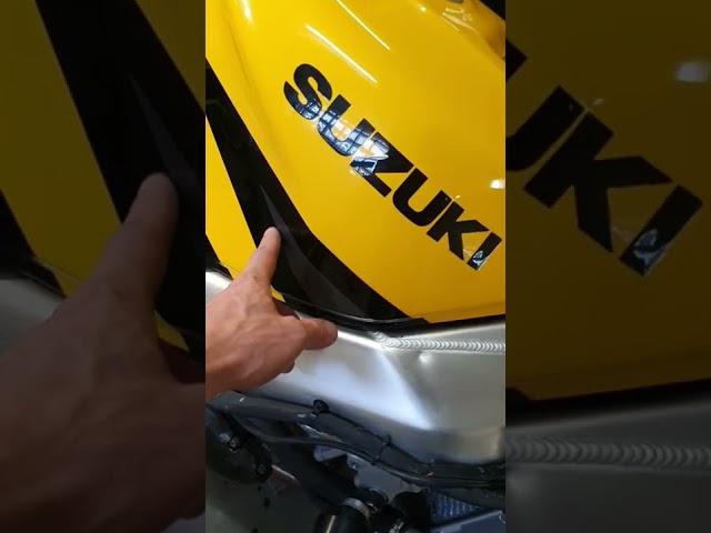 Замена охлаждающей жидкости  на Сузуки джиксер 750 К2. (Suzuki gsx-r 750)  2002 год.