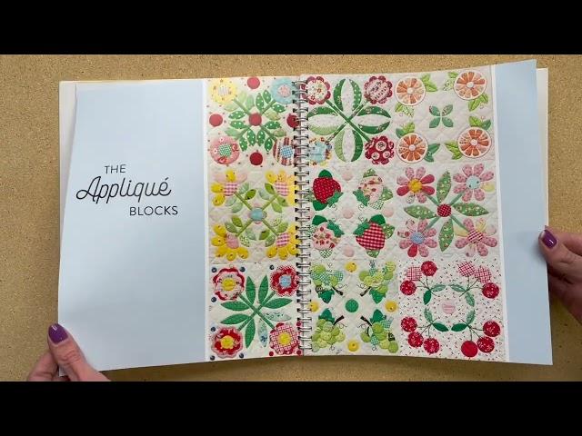 Zakka Workshop  - The Vintage Flower Sampler Quilt by Atsuko Matuyama Flip Through