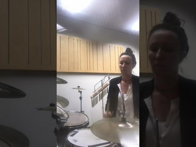 Gadd or Garibaldi? #funkgroove #drumgrooves #femaledrummer