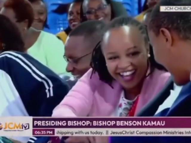 Bishop Ben gwita Rev Joy Benson wa kindukulu mbere ya kanitha